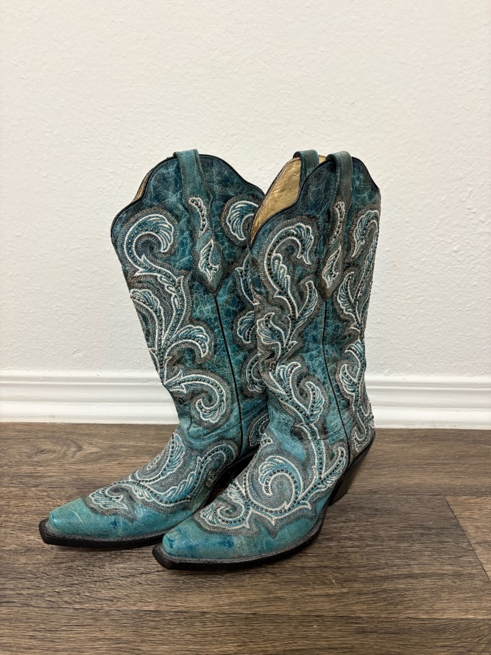 Teal and White Corral Boots Size 8